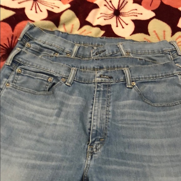 LEVI STRAUSS & CO. - Picture 9 of 9